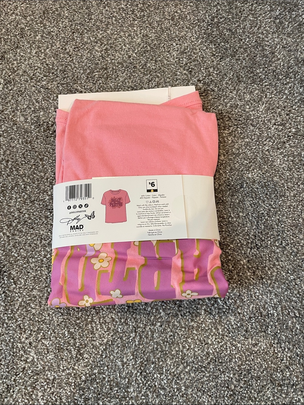Dolly Parton Tee - Picture 2 of 2